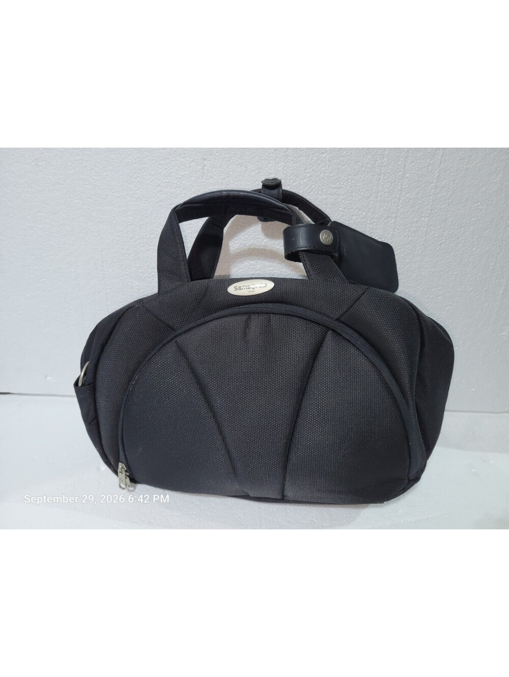 Samsonite Carry-on Shoulder Bag - Weekender - Overnight Underseat Bag Good